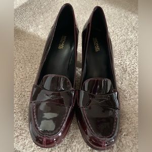Michael Kors classic penny loafer with stacked heel Size 8 … worn twice …